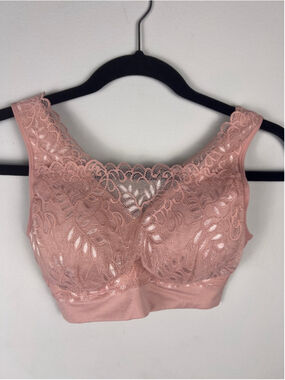 Breezies Lace Back Closure Bra Small Blush Pink Wireless Comfort Support Bralet